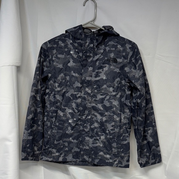 The North Face Gray Camo Rain And Weather Proof Hooded Lined Jacket